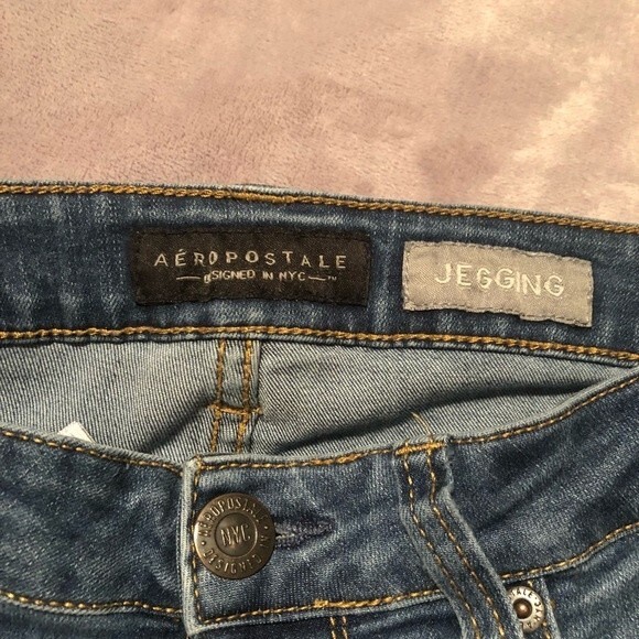 Aeropostale jegging med wash size 2 frayed skinny - Picture 3 of 7